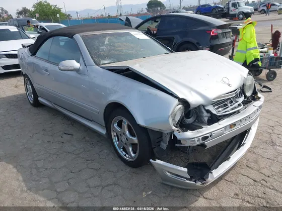 2002 Mercedes-Benz CLK-Class AMG