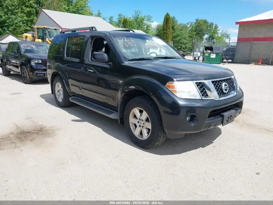 2012 Nissan Pathfinder SV