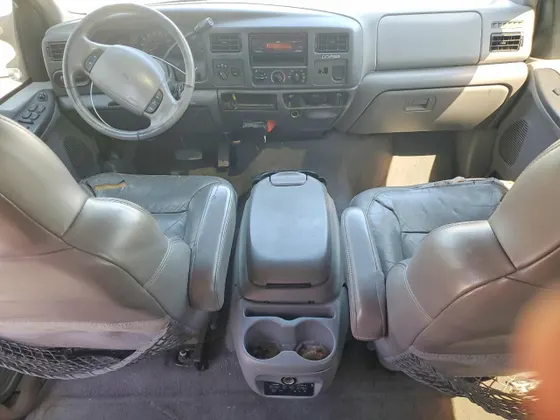 2000 Ford Excursion Limited