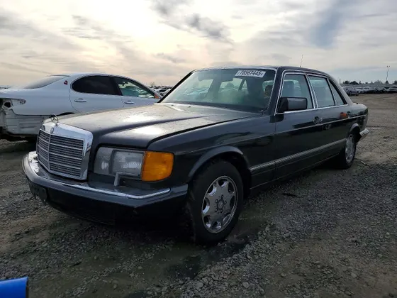 1989 Mercedes-Benz 560 560 SEL