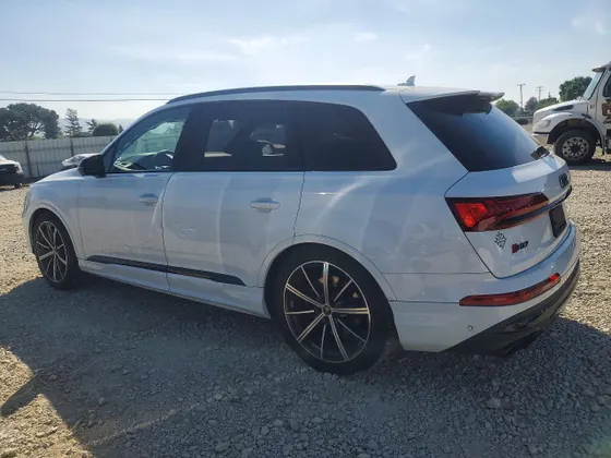 2022 Audi SQ7 Prestige