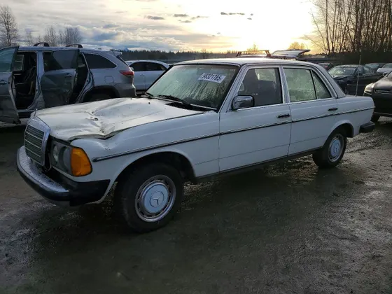 1983 Mercedes-Benz 240 Series 240D