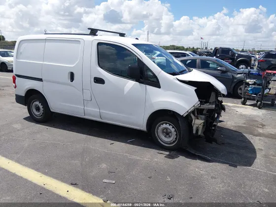 2015 Nissan NV200 SV