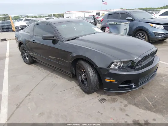 2014 Ford Mustang V6