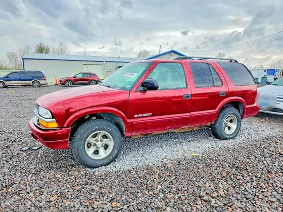 2002 Chevrolet Blazer LS