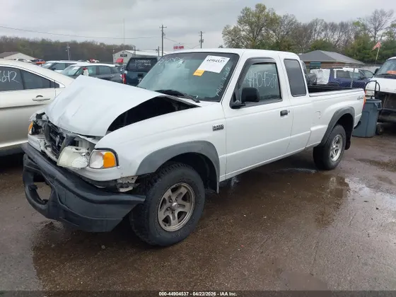 2004 Mazda B-Series 4WD Truck SE