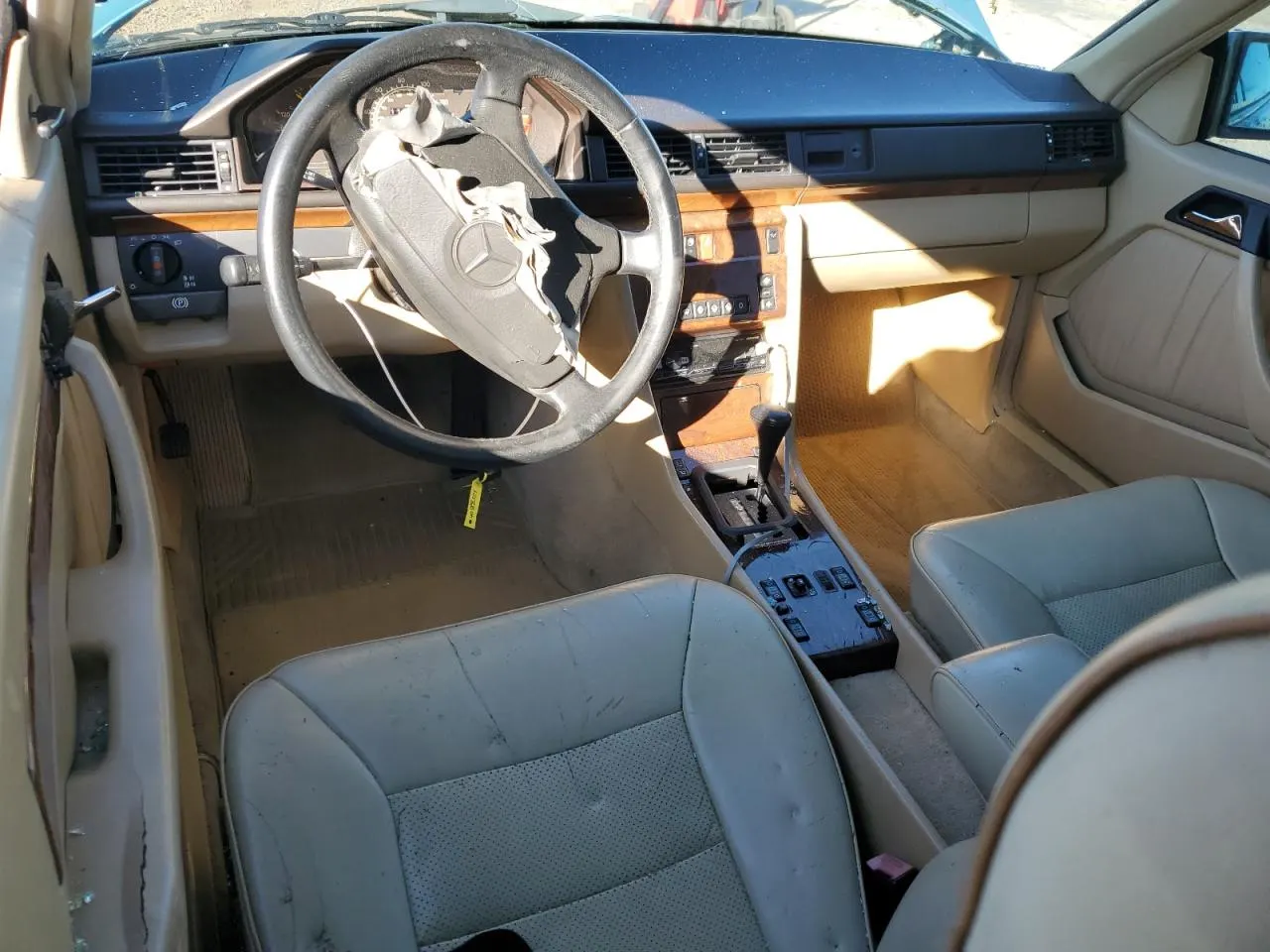 1992 Mercedes-Benz 300 Series 300CE