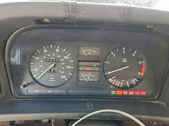 1988 BMW 528 - 533 - 633 - 733 528E