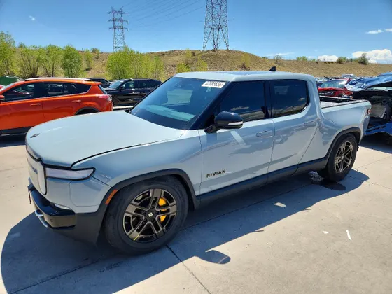 2022 Rivian R1T Adventure Package