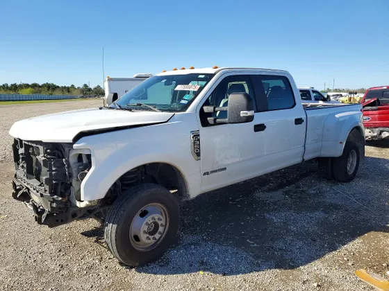 2019 Ford Super Duty F-350 DRW King Ranch