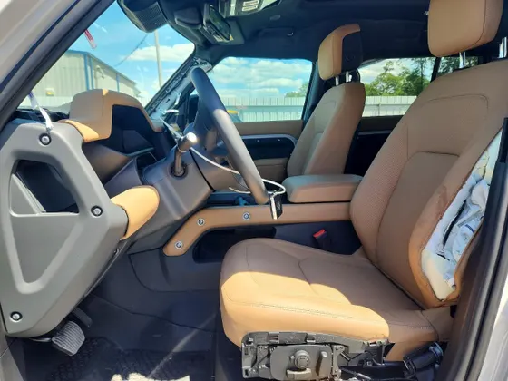 2026 Land Rover Defender S