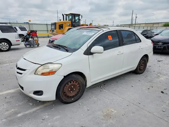 2012 Toyota Yaris