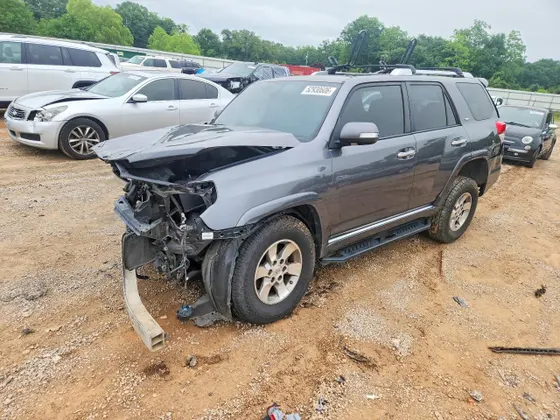 2012 Toyota 4Runner SR5