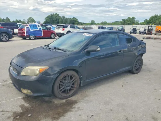2005 Scion tC