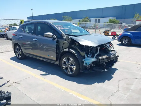 2019 Nissan LEAF S PLUS