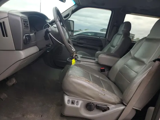 2002 Ford Excursion XLT