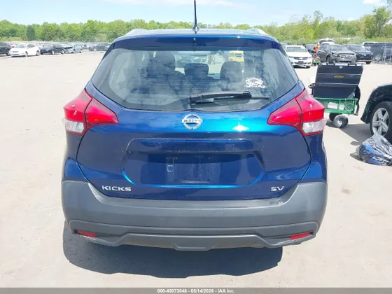 2019 Nissan Kicks SR