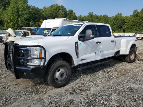 2024 Ford Super Duty F-350 DRW XL
