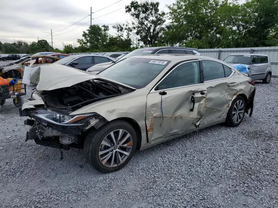 2021 Lexus ES ES 300h