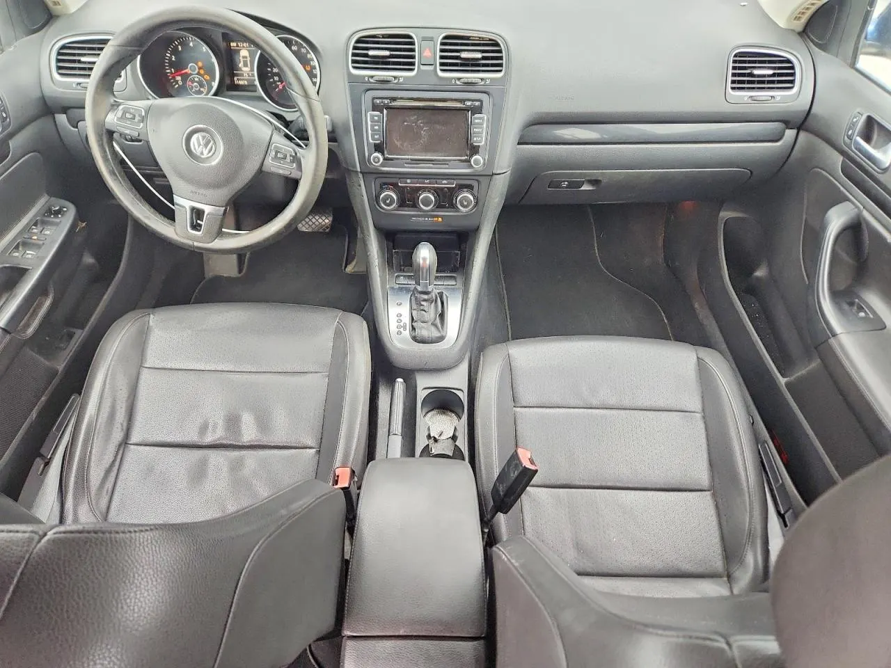 2013 Volkswagen Jetta SportWagen SE w/Sunroof