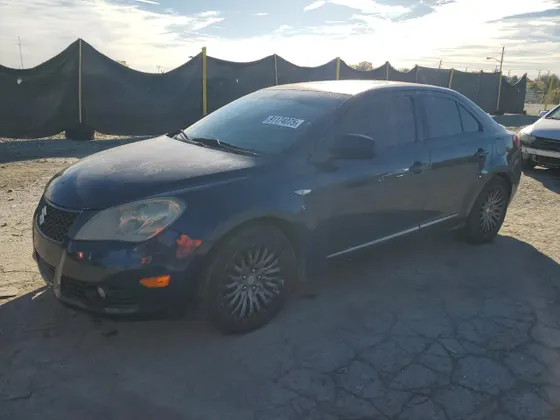 2010 Suzuki Kizashi SLS
