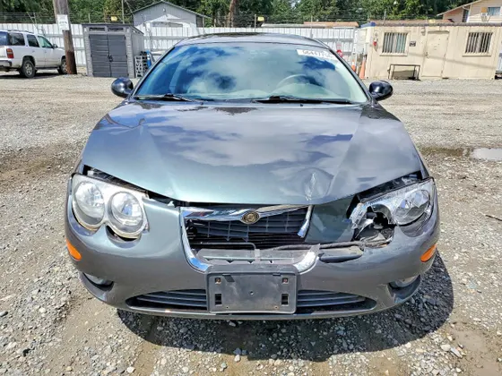 2003 Chrysler 300M