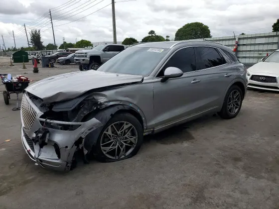 2023 Genesis GV70 2.5T