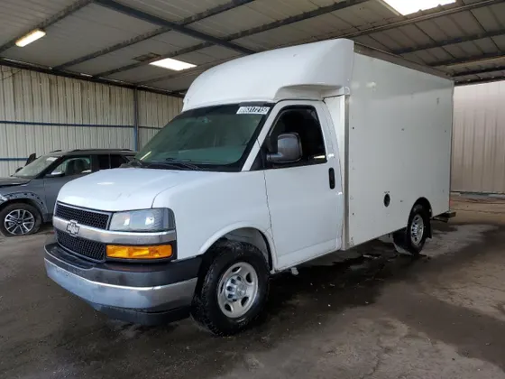 2019 Chevrolet Express Commercial Cutaway EXPRESS G3