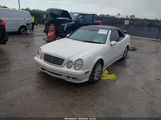 2003 Mercedes-Benz CLK-Class 3.2L
