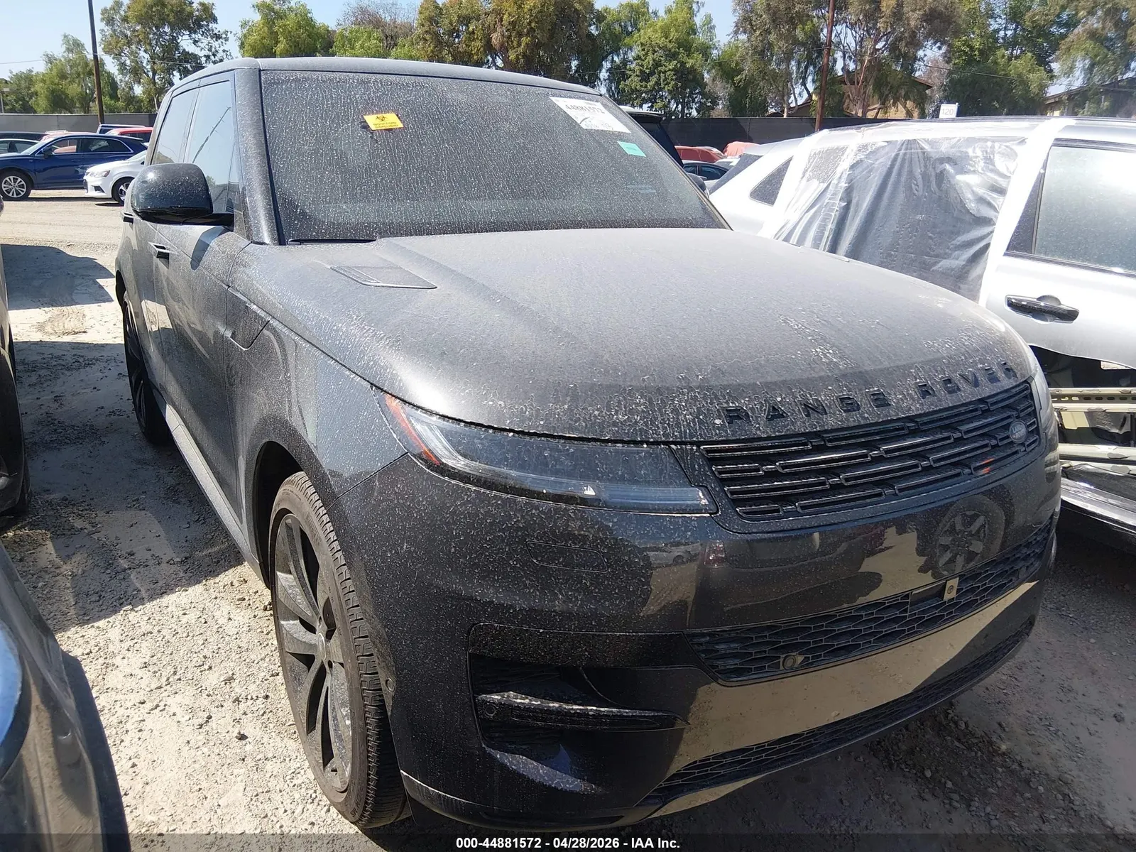 2025 Land Rover Range Rover Sport SE