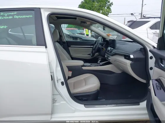2023 Nissan Altima 2.5 SL