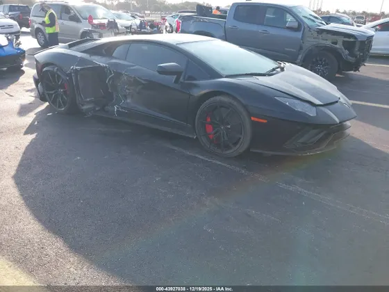 2018 Lamborghini Aventador S