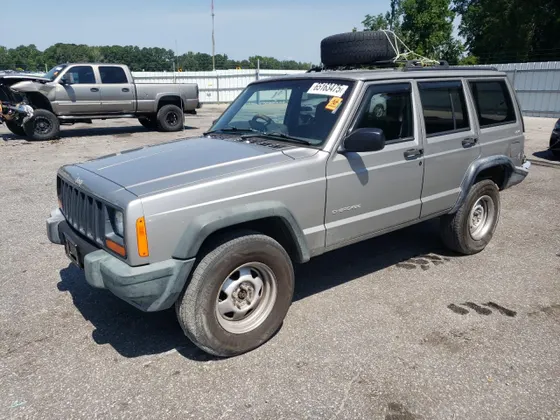 2000 Jeep Cherokee RH Drive SE
