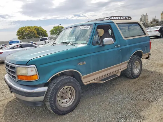 1996 Ford Bronco Custom