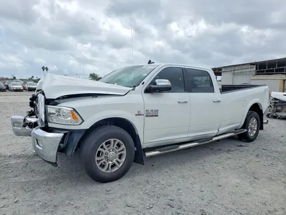2017 Ram 3500 Laramie