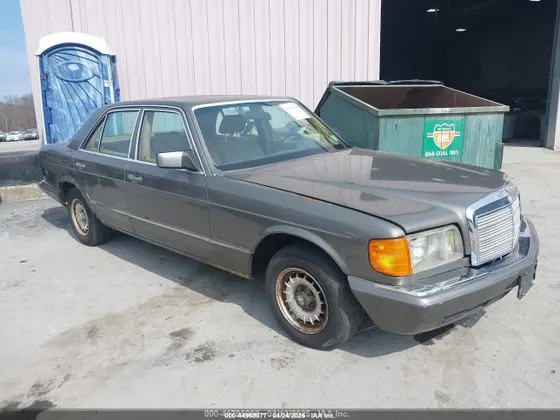 1984 Mercedes-Benz 380 SE