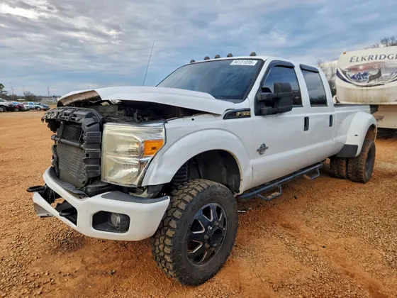 2013 Ford Super Duty F-350 DRW XL