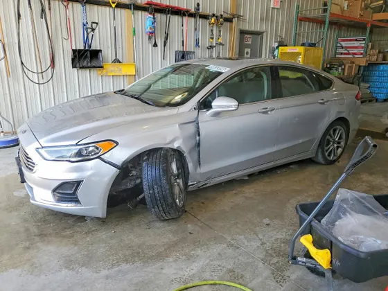 2019 Ford Fusion SEL