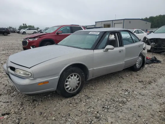 1998 Oldsmobile 88 LS