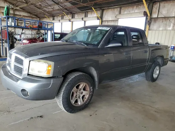 2006 Dodge Dakota SLT
