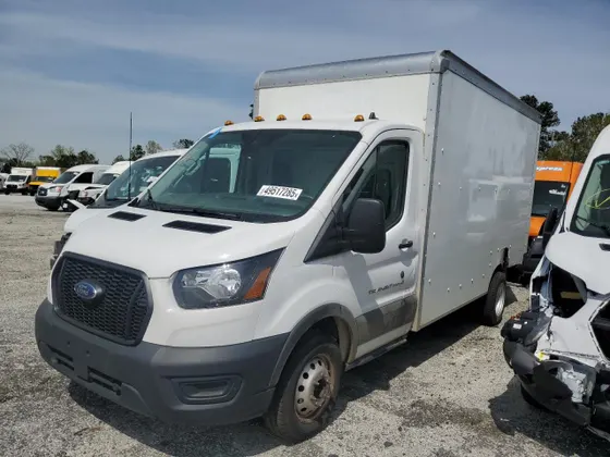 2023 Ford Transit Cutaway T-350 HD