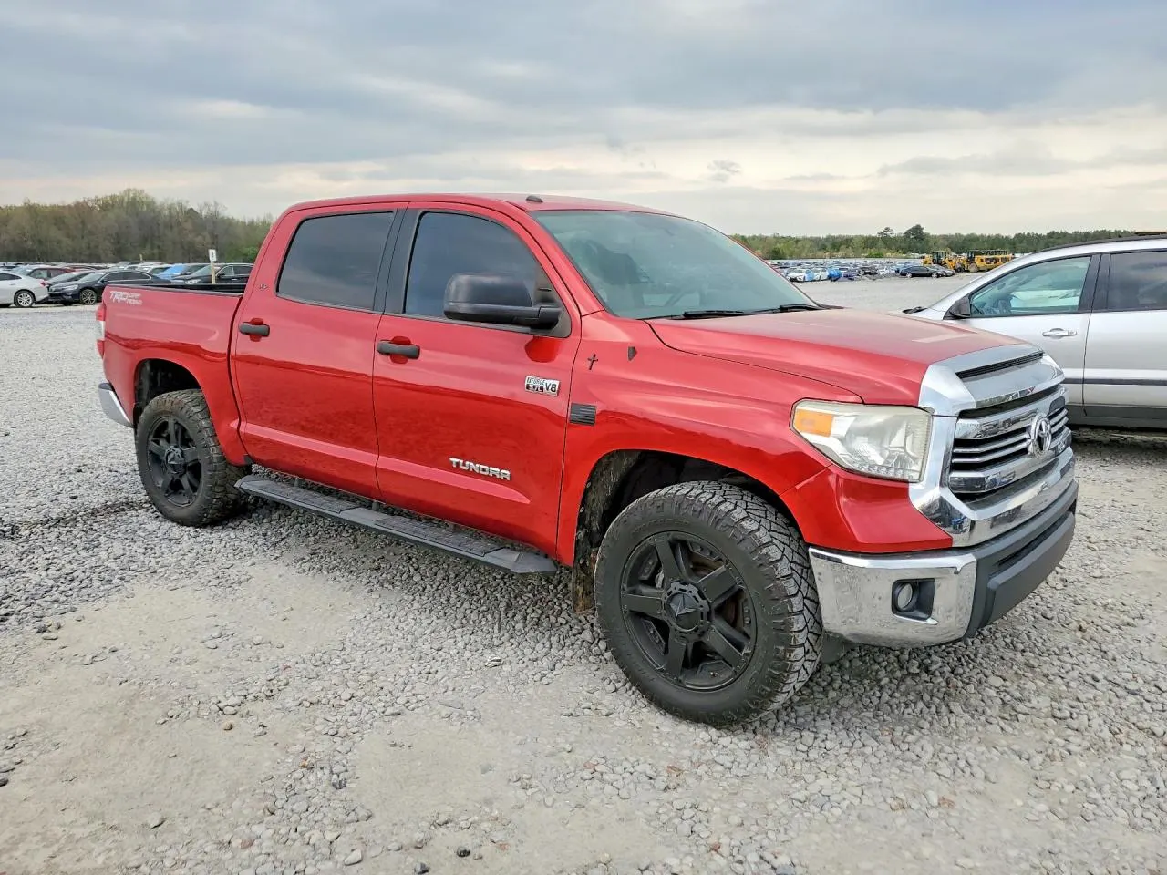 2017 Toyota Tundra 2WD SR5