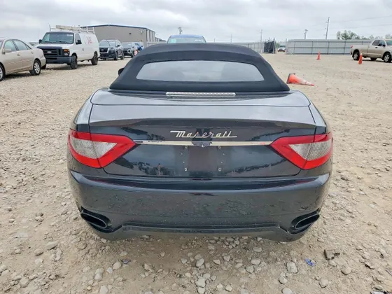 2012 Maserati GranTurismo Convertible Sport