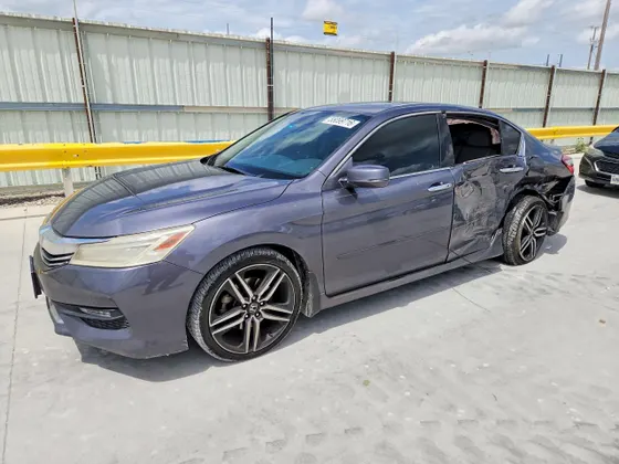 2017 Honda Accord Sedan Touring