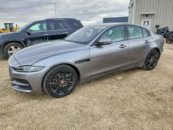 2020 Jaguar XE