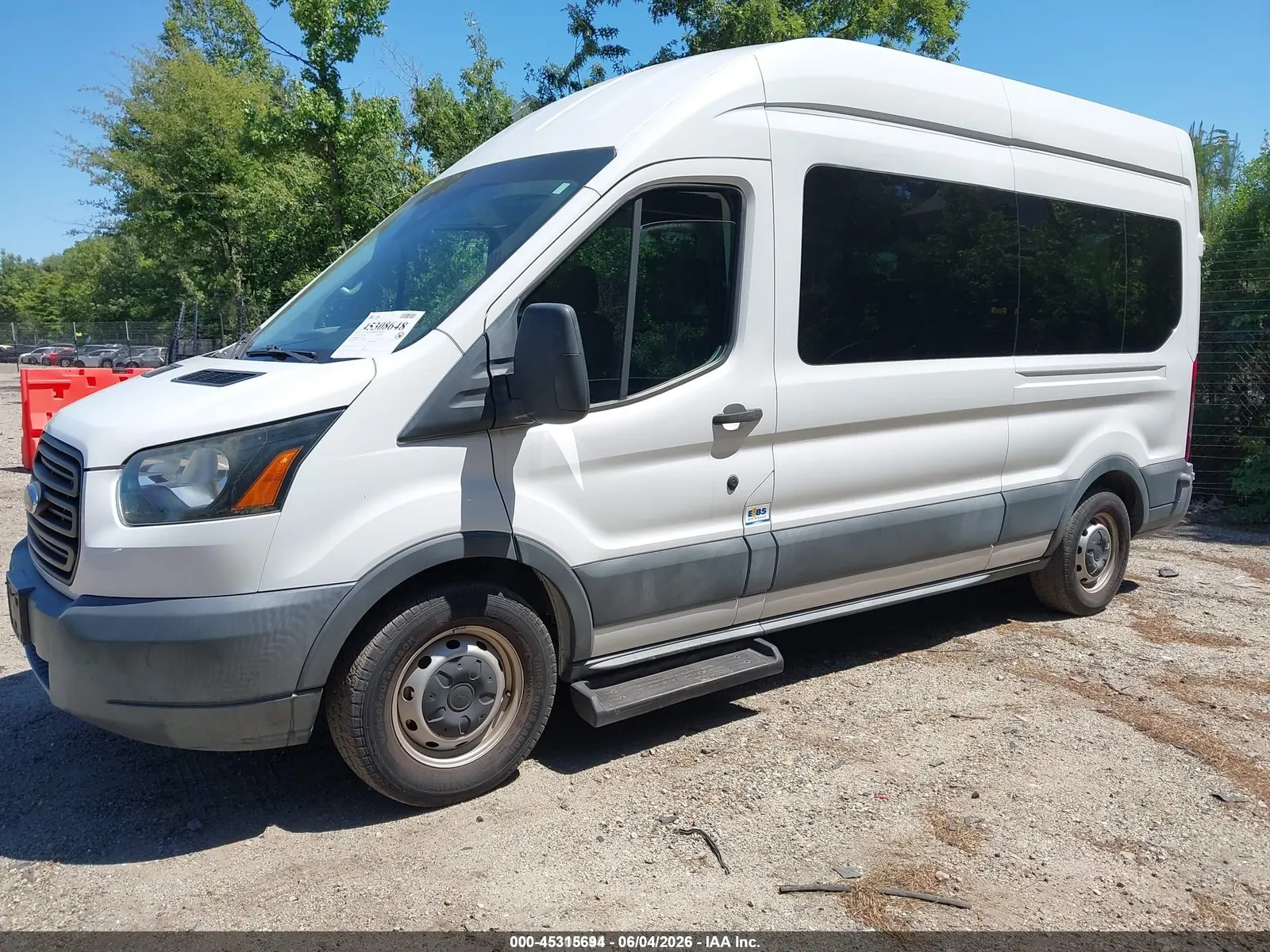 2016 Ford Transit Wagon XLT