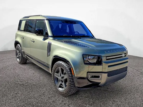 2021 Land Rover Defender X-Dynamic SE