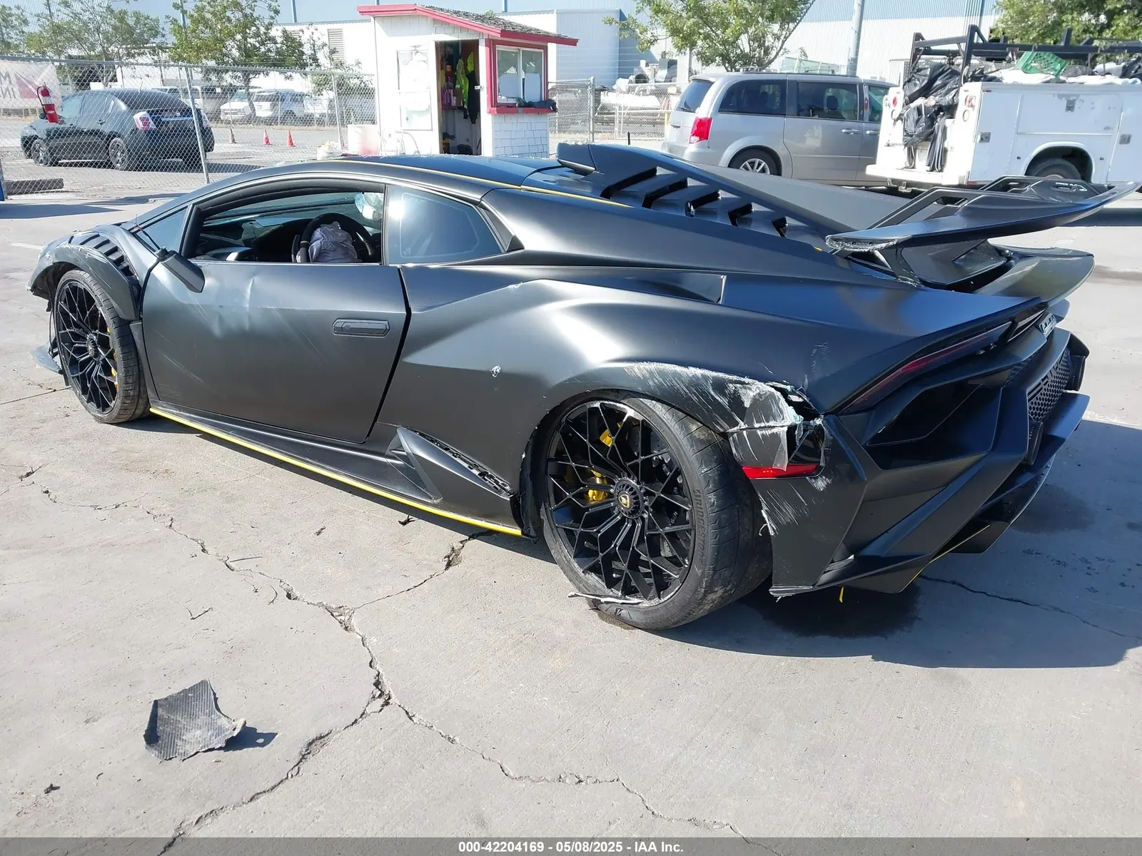2023 Lamborghini Huracan STO COUPE