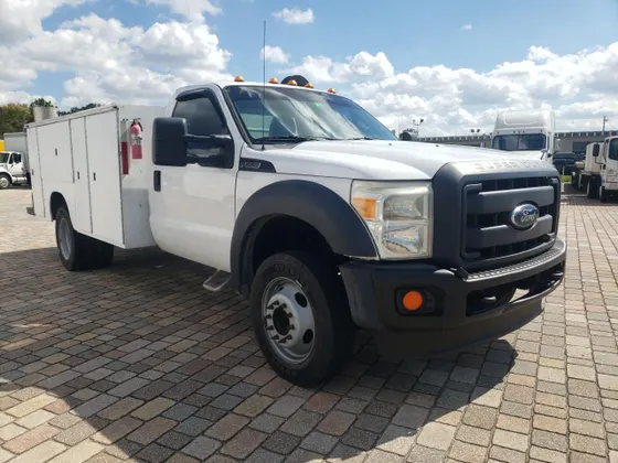2012 Ford Super Duty F-450 DRW XL