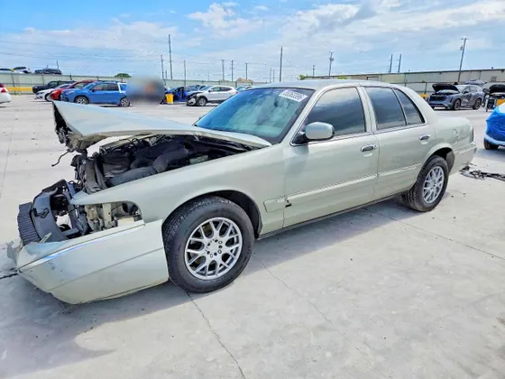 2004 Mercury Grand Marquis GS